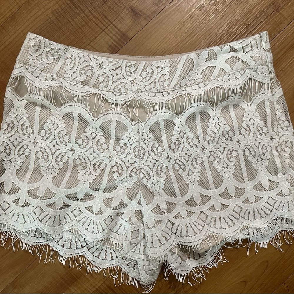 Beige shorts